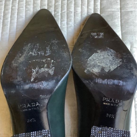 Prada Pointed Toe Leather Heeled Pumps Dark Green SZ 39.5 - Picture 13 of 14